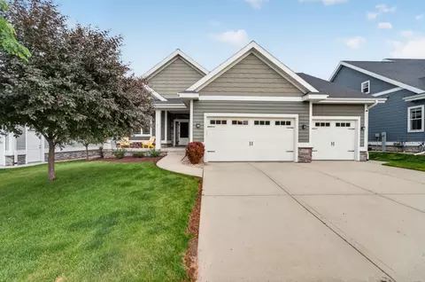1013 Tara Ln, Waunakee, WI 53597