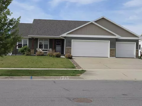 678 Westfield Ave, Evansville, WI 53536