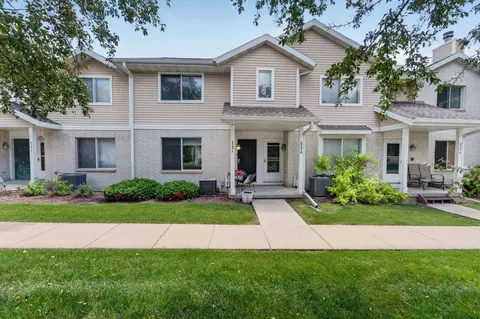 6949 Chester Dr #F, Madison, WI 53719