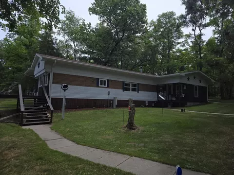 3450 11th Dr, Wisconsin Dells, WI 53965