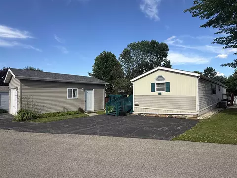 259 Mesa View Dr, Baraboo, WI 53913