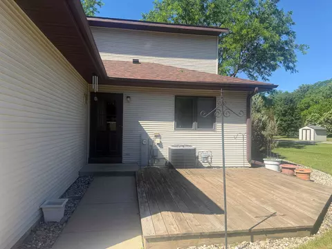 n6975 Rock Lake Road #11, Lake Mills, WI 53551