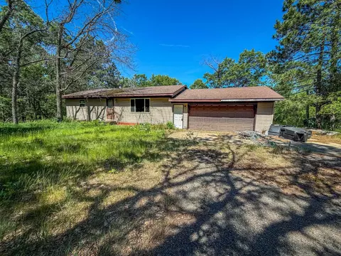1611 Kingswood Trl, Nekoosa, WI 54457