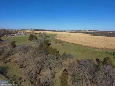 33 5 Ac County Road W Rd, Hazel Green, WI 53811