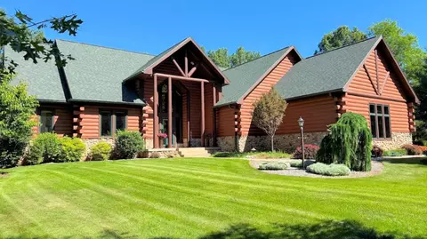 n7743 West Half Moon Bay Drive, New Lisbon, WI 53950