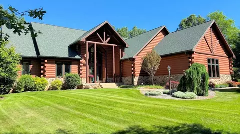 n7743 West Half Moon Bay Drive, New Lisbon, WI 53950