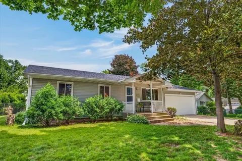 33 Belmont Rd, Madison, WI 53714