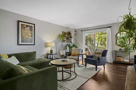 2126 Allen Blvd #1, Middleton, WI 53562