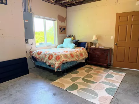 Bedroom - 303 Booth Ln, Mcgregor, IA 52157 photo 5 of 6