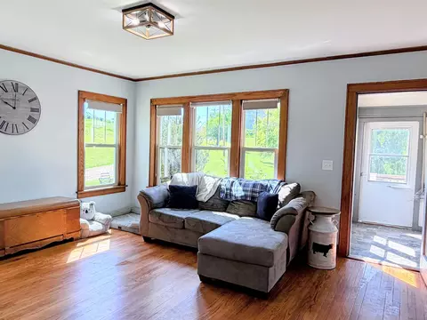 Living - 303 Booth Ln, Mcgregor, IA 52157 photo 1 of 3