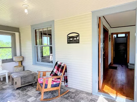 Exterior - 303 Booth Ln, Mcgregor, IA 52157 photo 5 of 14