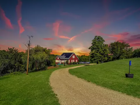 Other - 303 Booth Ln, Mcgregor, IA 52157 photo 1 of 18