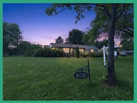 400 Frost Woods Rd, Monona, WI 53716