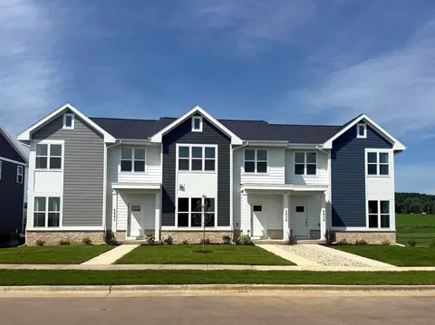 6834 Belle Fontaine Blvd, Middleton, WI 53562
