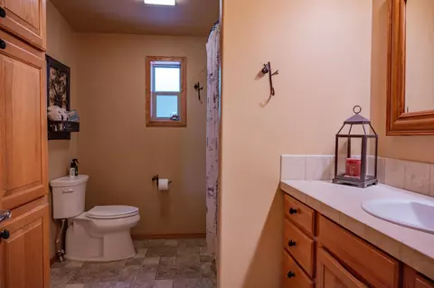 Bath - 5 Deer Run, Mauston, WI 53848 photo 6 of 6