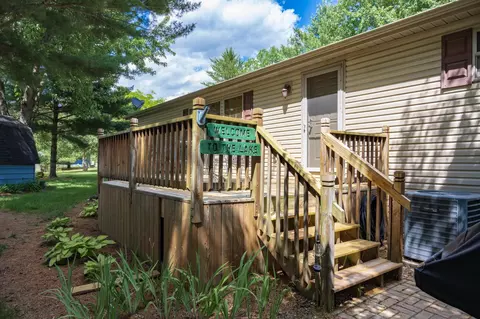 Exterior - 5 Deer Run, Mauston, WI 53848 photo 5 of 11
