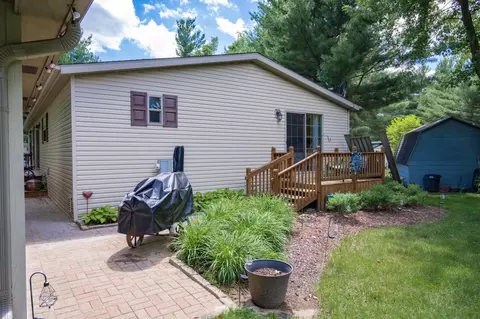 Exterior - 5 Deer Run, Mauston, WI 53848 photo 10 of 11
