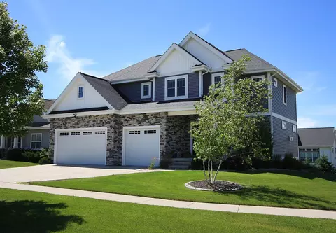 1105 Water Wheel Dr, Waunakee, WI 53597