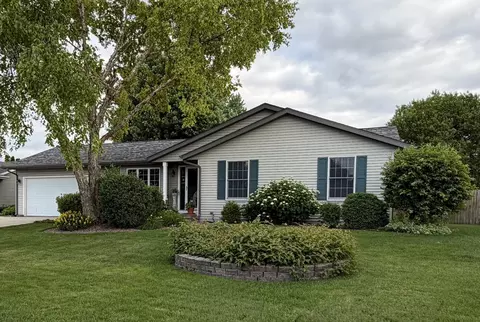 4242 Saratoga Dr, Janesville, WI 53546