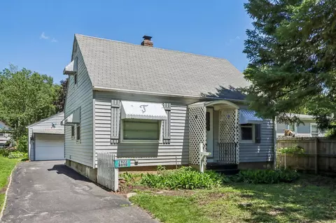 1922 Boyd Ave, Madison, WI 53704