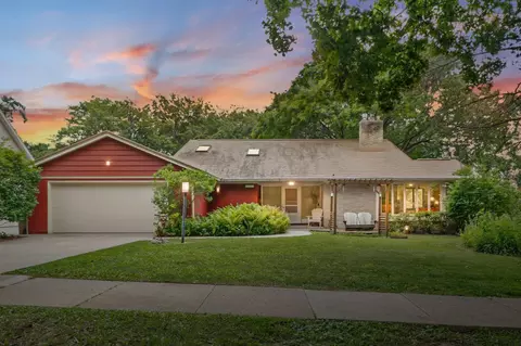 4901 Sherwood Rd, Madison, WI 53711