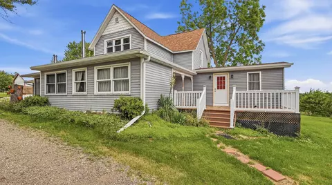 11971 North Rd, Argyle, WI 53504