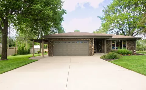 1812 Norway Ln, Kronenwetter, WI 54455