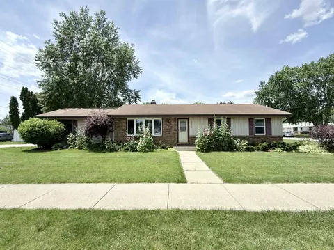 2019 N Pontiac Dr, Janesville, WI 53545