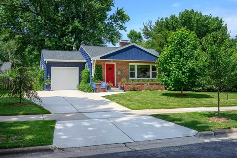 526 Woodside Ter, Madison, WI 53711