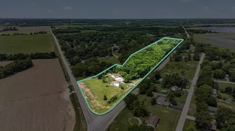 View/Area - 2458 S Madison Rd, Beloit, WI 53511 photo 1 of 8