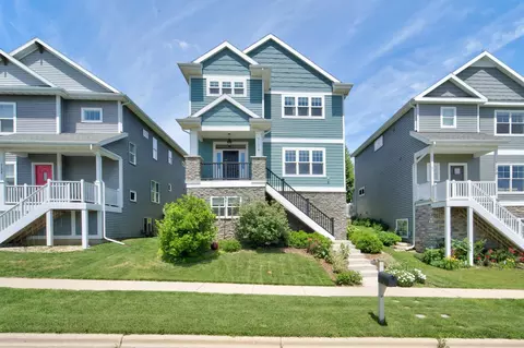 7174 Belle Fontaine Blvd, Middleton, WI 53562