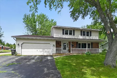 1520 Roby Rd, Stoughton, WI 53589