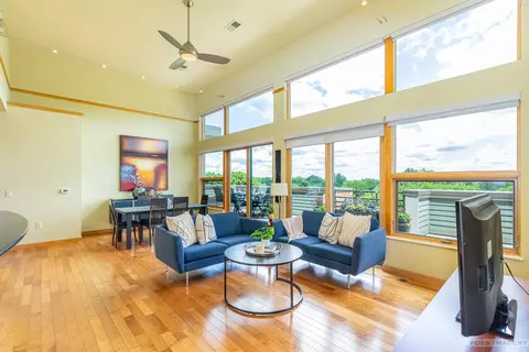555 S Midvale Blvd #411, Madison, WI 53711