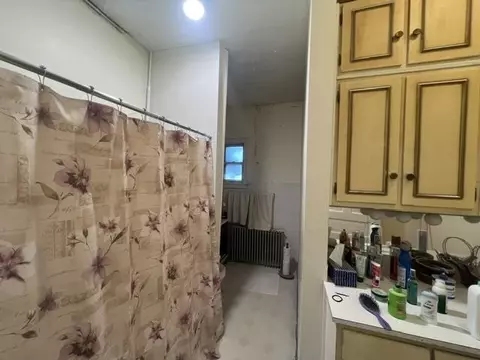 Bath - 537 S Main St, Fall River, WI 53932 photo 2 of 4
