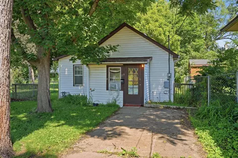 119 Rethke Ave, Madison, WI 53714