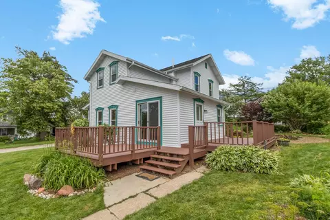 Exterior - 7 E Rollin St, Edgerton, WI 53534 photo 3 of 16