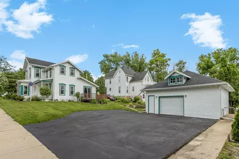 Exterior - 7 E Rollin St, Edgerton, WI 53534 photo 6 of 16