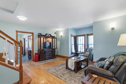 Living - 7 E Rollin St, Edgerton, WI 53534 photo 3 of 3