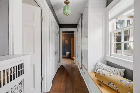 Entry Way - 1614 Emerson St, Beloit, WI 53511 photo 14 of 22