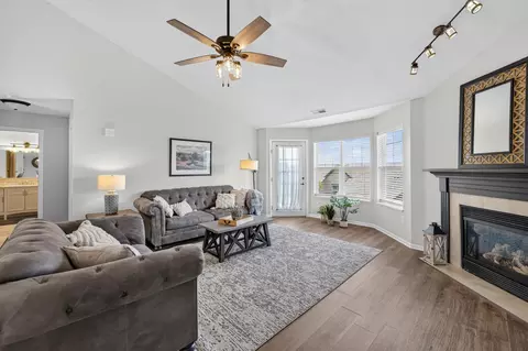 3130 Dorchester Way #5, Madison, WI 53719
