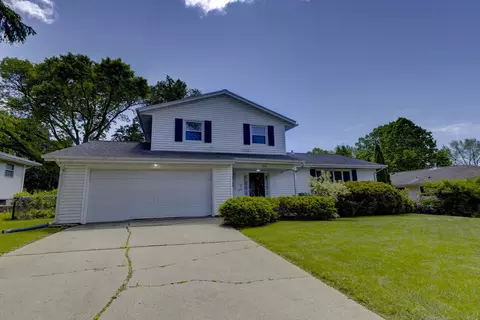 4705 Agate Ln, Madison, WI 53714