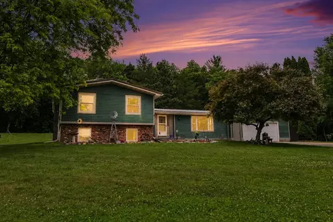 s3285 East Lake Virginia Road, Reedsburg, WI 53959
