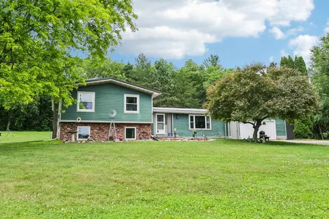 s3285 East Lake Virginia Road, Reedsburg, WI 53959