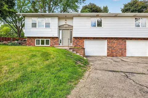 3907 Patrick Henry Way, Middleton, WI 53562