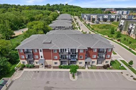 1601 N Windsor Ave #102, Cottage Grove, WI 53527