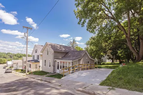700 Railroad St, Blanchardville, WI 53516