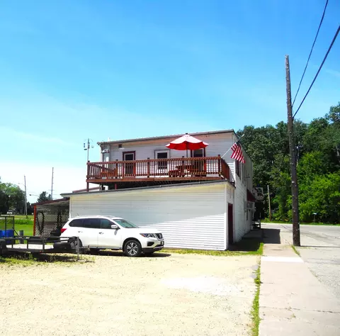 259 W Lohrville Ave, Redgranite, WI 54970