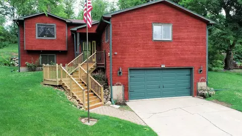 338 South St, Deforest, WI 53532