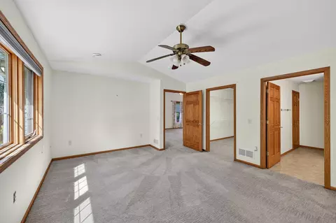 669 Springbrook Cir, Deforest, WI 53532 photo 32