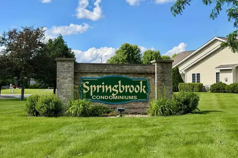 669 Springbrook Cir, Deforest, WI 53532 photo 57